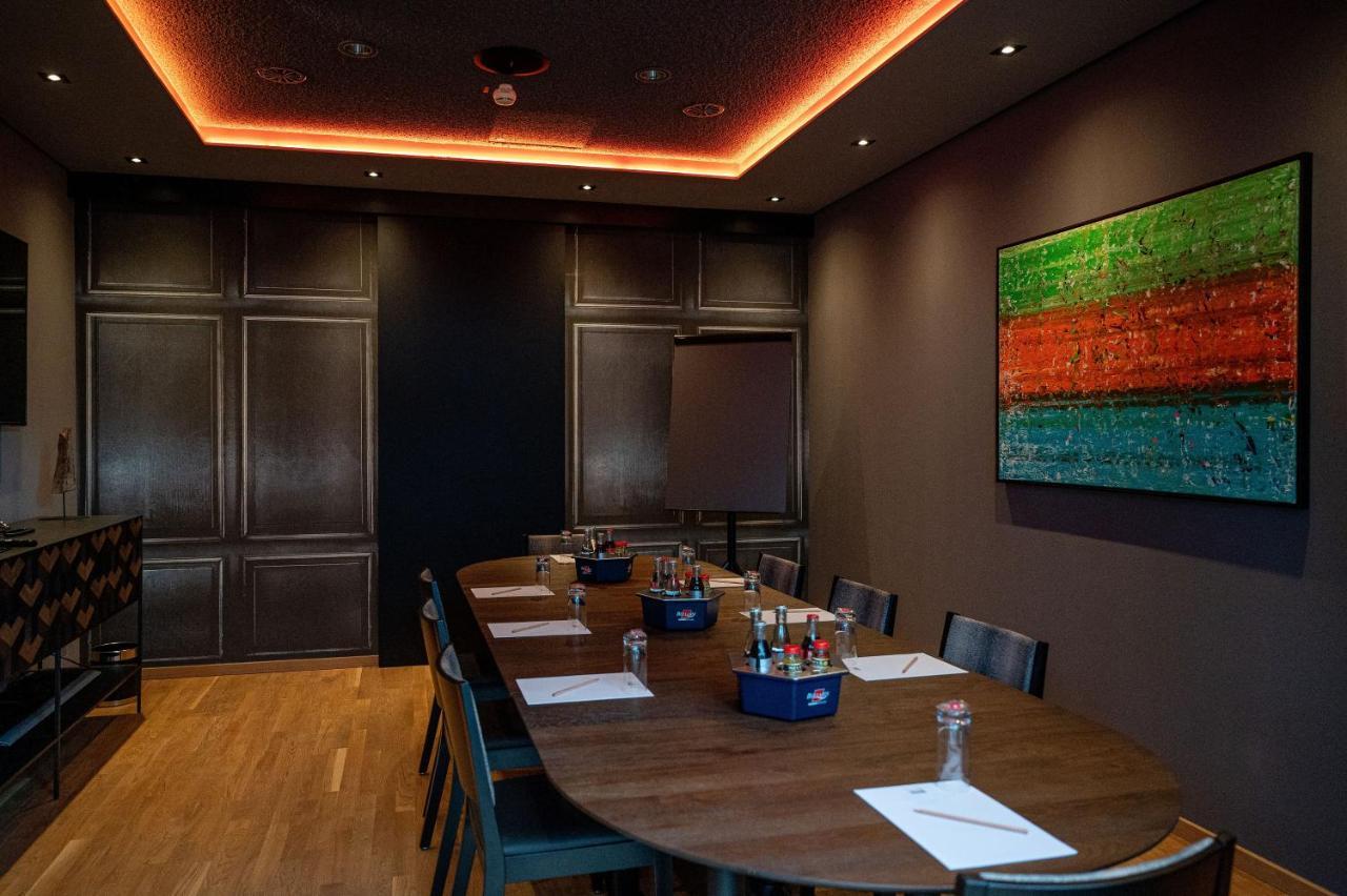 Qube Bahnstadt Hotel 4*